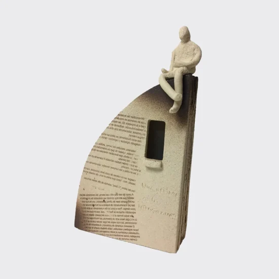 Serie Sobre libros, cerámica artística